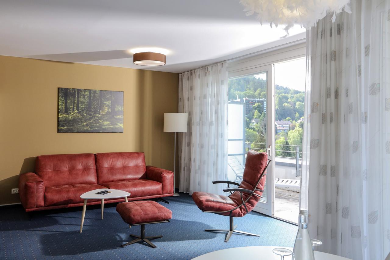 Schwarzwald Panorama Hotel Bad Herrenalb Ruang foto